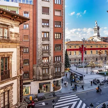 El Parchis, Menendez Valdes 公寓 *