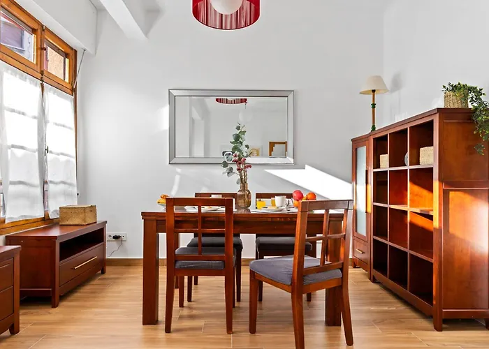 El Parchis, Menendez Valdes Gijón