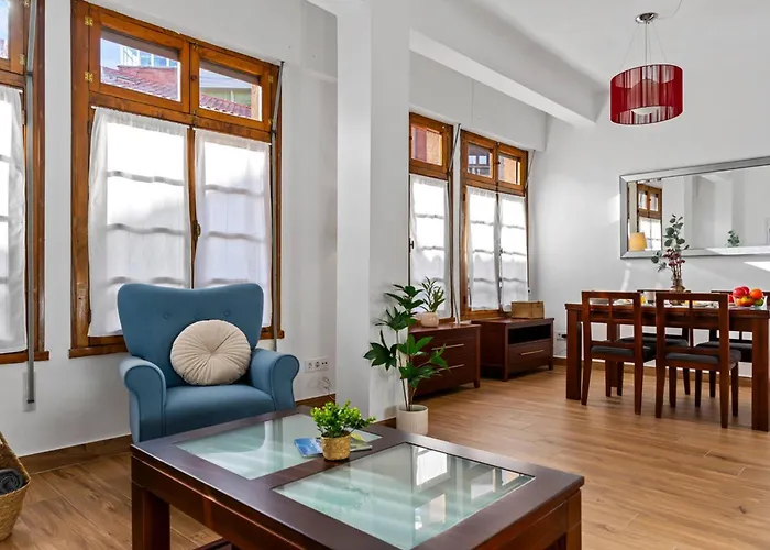 Apartment El Parchis, Menendez Valdes *