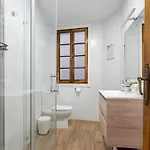El Parchis, Menendez Valdes Apartment *