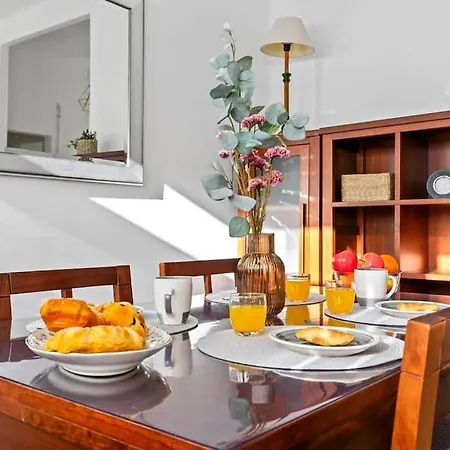 El Parchis, Menendez Valdes *