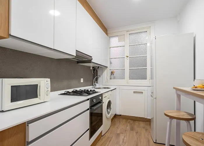 El Parchis, Menendez Valdes *